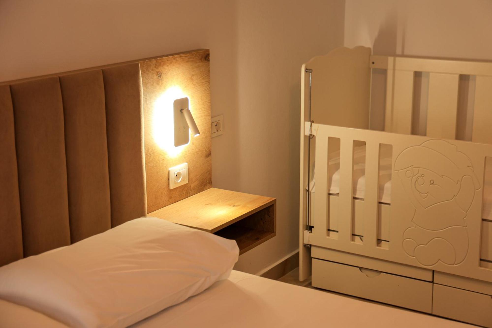 Sanpietro Vacation Apartments Durrës 외부 사진