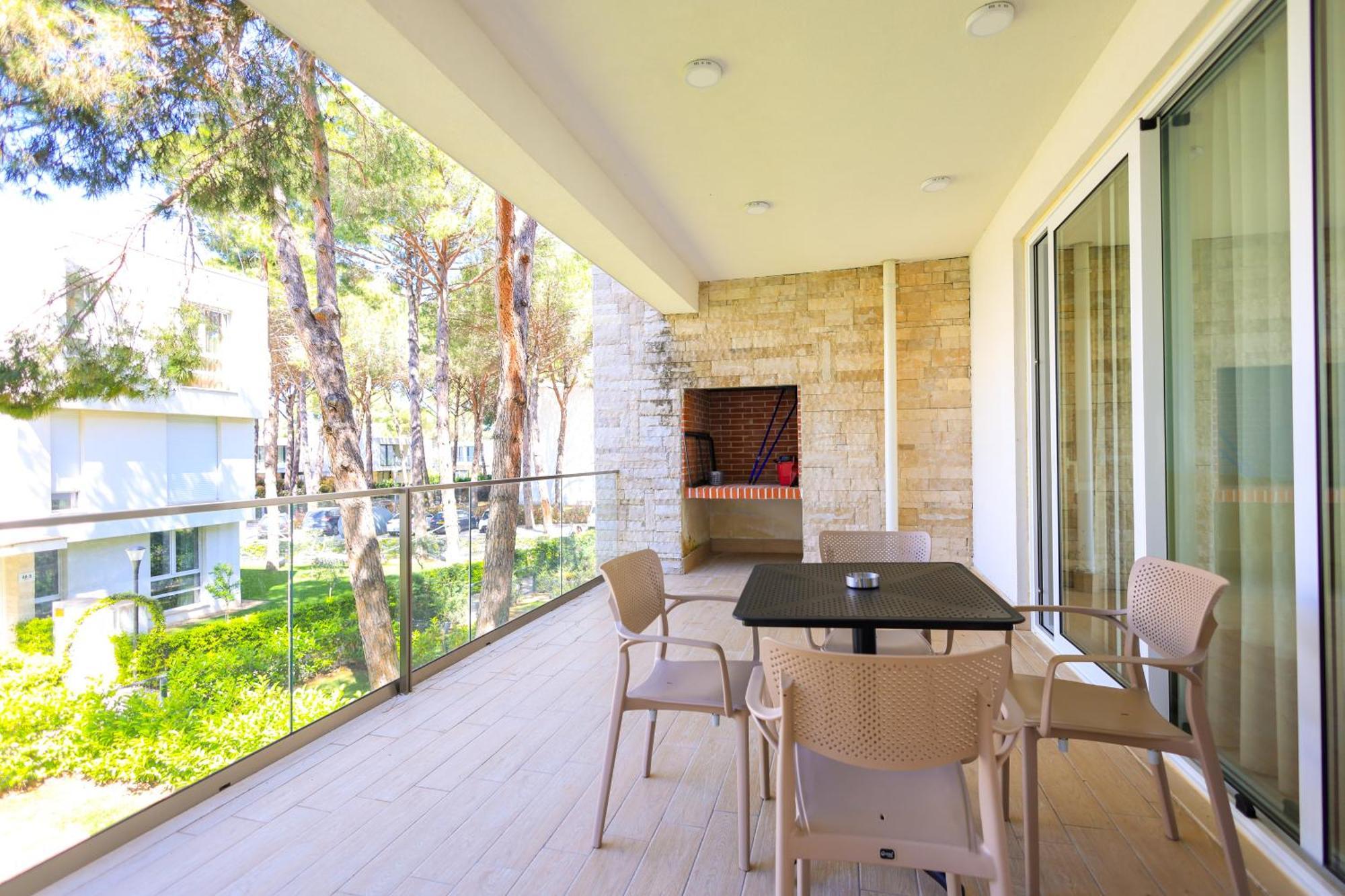 Sanpietro Vacation Apartments Durrës 외부 사진