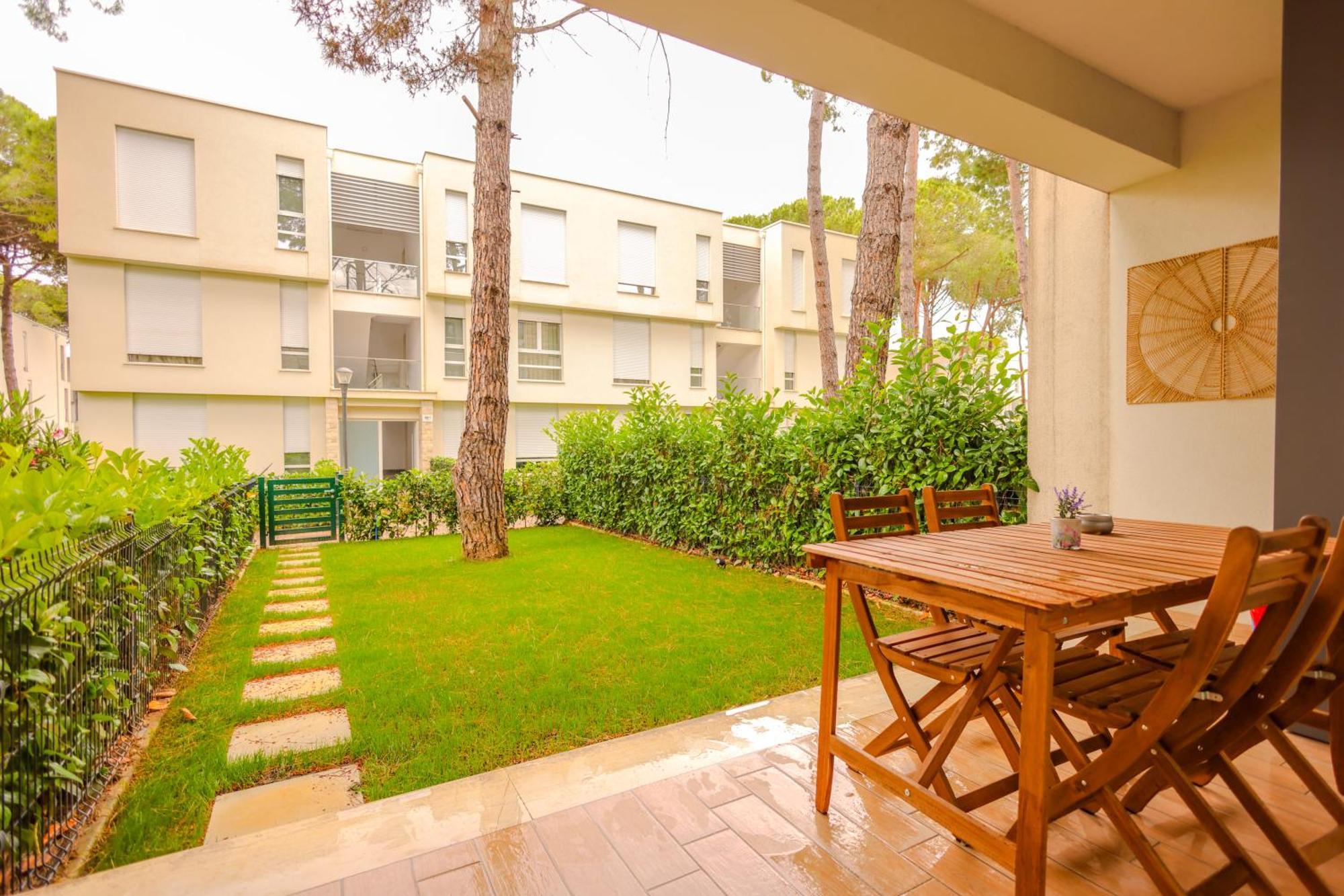 Sanpietro Vacation Apartments Durrës 외부 사진